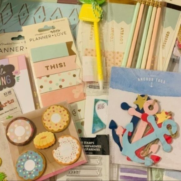 Planner Goodies Mystery Box - Picture 6 of 14